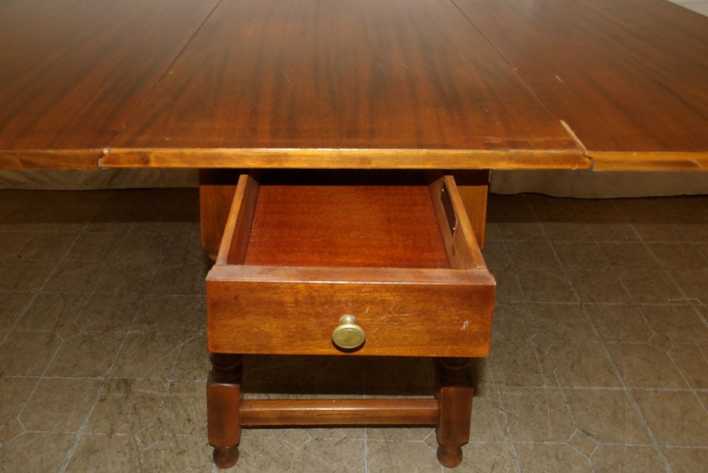 Antique Mahogany Drop Leaf Dining Table - 6
