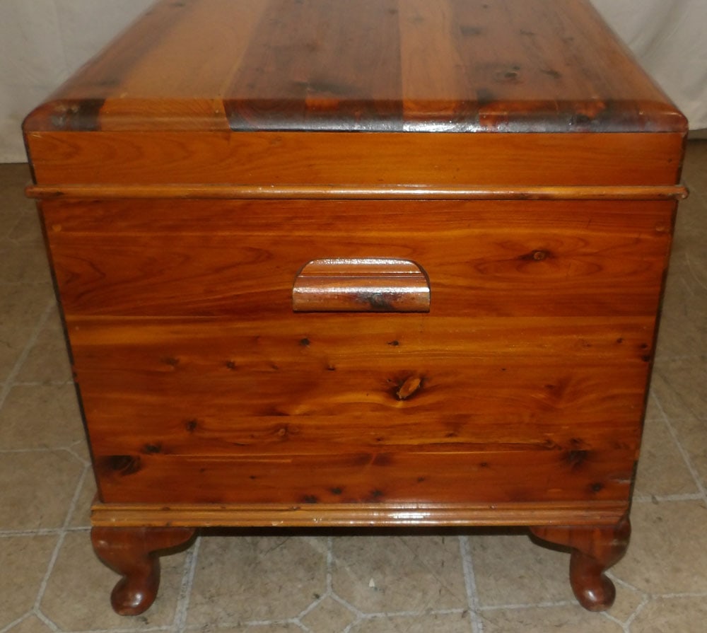 Cedar Blanket Chest - 5
