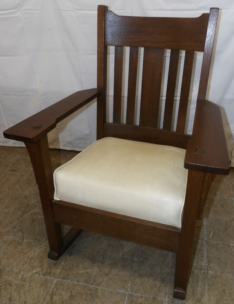Antique Mission Oak Rocker: Antique Mission Oak Rocker . 37 1/4" H 27 1/4" W 32" D ALL DESCRIPTIONS AND ANY CONDITION STATEMENT GIVEN BY LANGSTON AUCTION GALLERY ARE STRICTLY OPINIONS AND LANGSTON'S SHALL HAVE NO RESPONSIBILITY