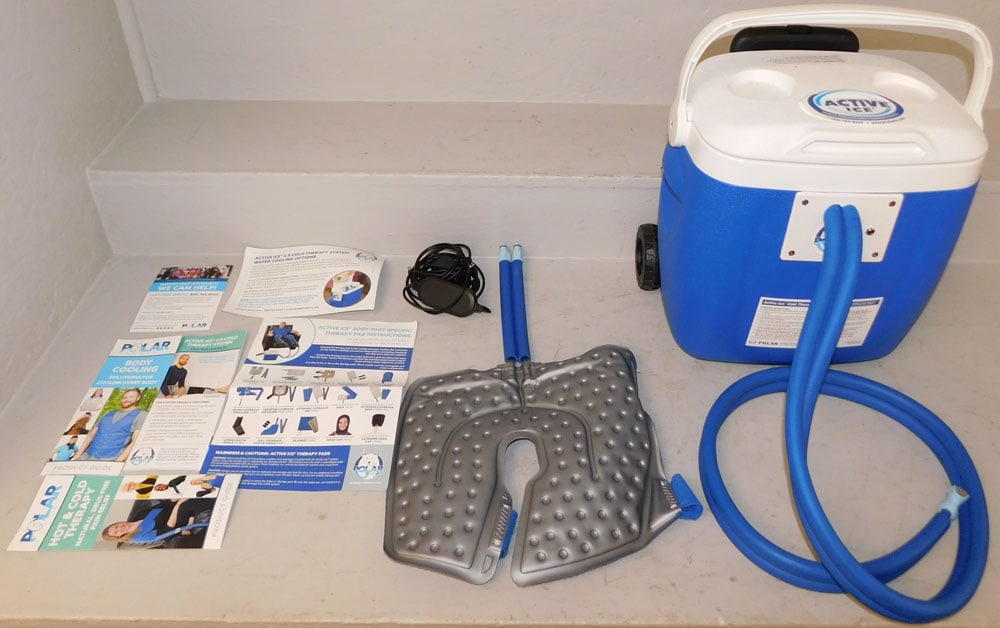 Active Ice Machine in Box: Active Ice Machine in Box. Box: 16 1/4" H 14" W 14 1/2" D ALL DESCRIPTIONS AND ANY CONDITION STATEMENT GIVEN BY LANGSTON AUCTION GALLERY ARE STRICTLY OPINIONS AND LANGSTON'S SHALL HAVE NO