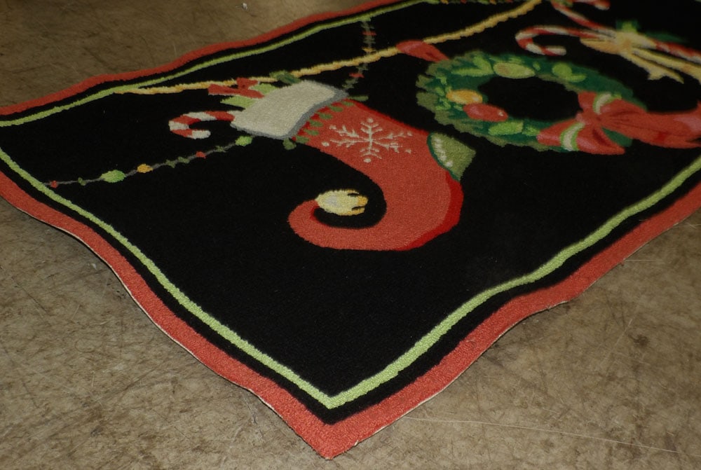 3' x 6' Hook Rug - 3