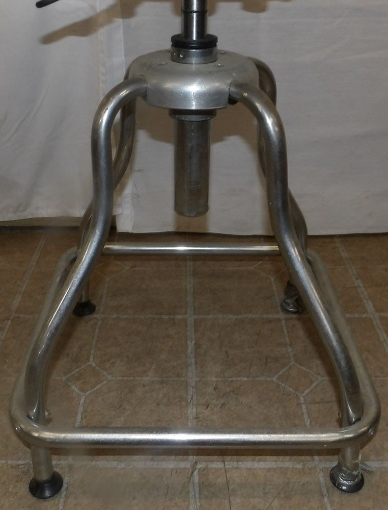Craftsman Swivel Stool - 4