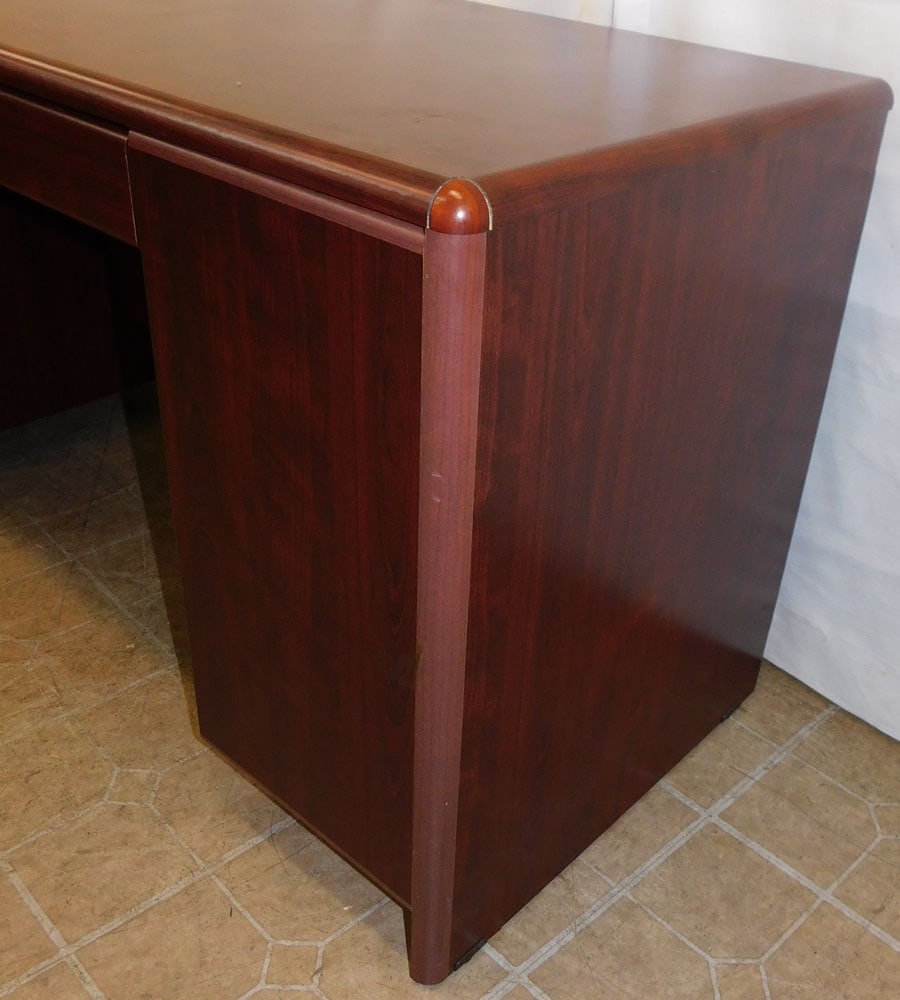 Modern Desk - 4