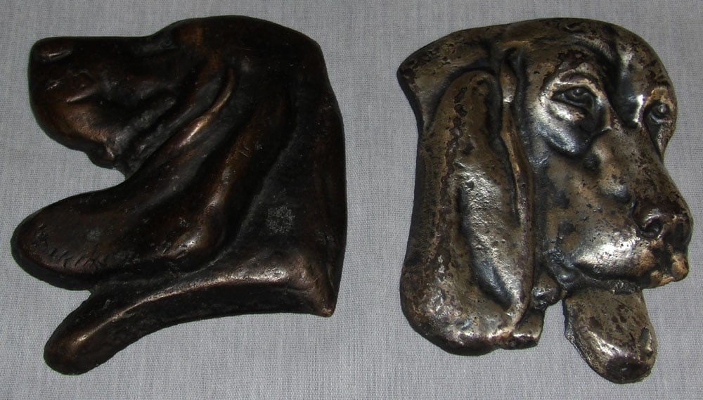 Two Aluminum Basset Hound Portrait Metal Wall Tiles: Two Aluminum Basset Hound Portrait Metal Wall Tiles . Up to 4" x 3" ALL DESCRIPTIONS AND ANY CONDITION STATEMENT GIVEN BY LANGSTON AUCTION GALLERY ARE STRICTLY OPINIONS AND LANGSTON'S SHALL HAVE NO