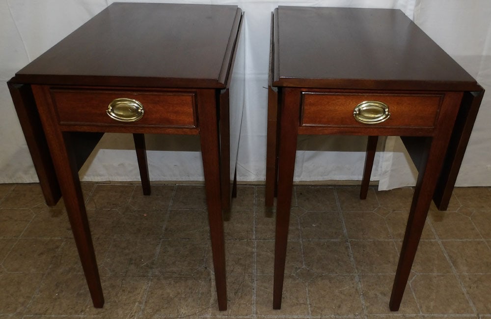 Pair of Mahogany One Drawer Pembroke Tables by Craftique: Pair of Mahogany One Drawer Pembroke Tables by Craftique . 26 1/4" H 15 1/2" W 23" D "ALL DESCRIPTIONS AND ANY CONDITION STATEMENT GIVEN BY LANGSTON AUCTION GALLERY ARE STRICTLY OPINIONS AND