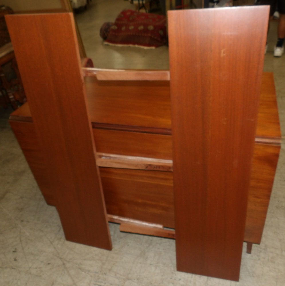Mahogany Drop Leaf Dining Table - 9