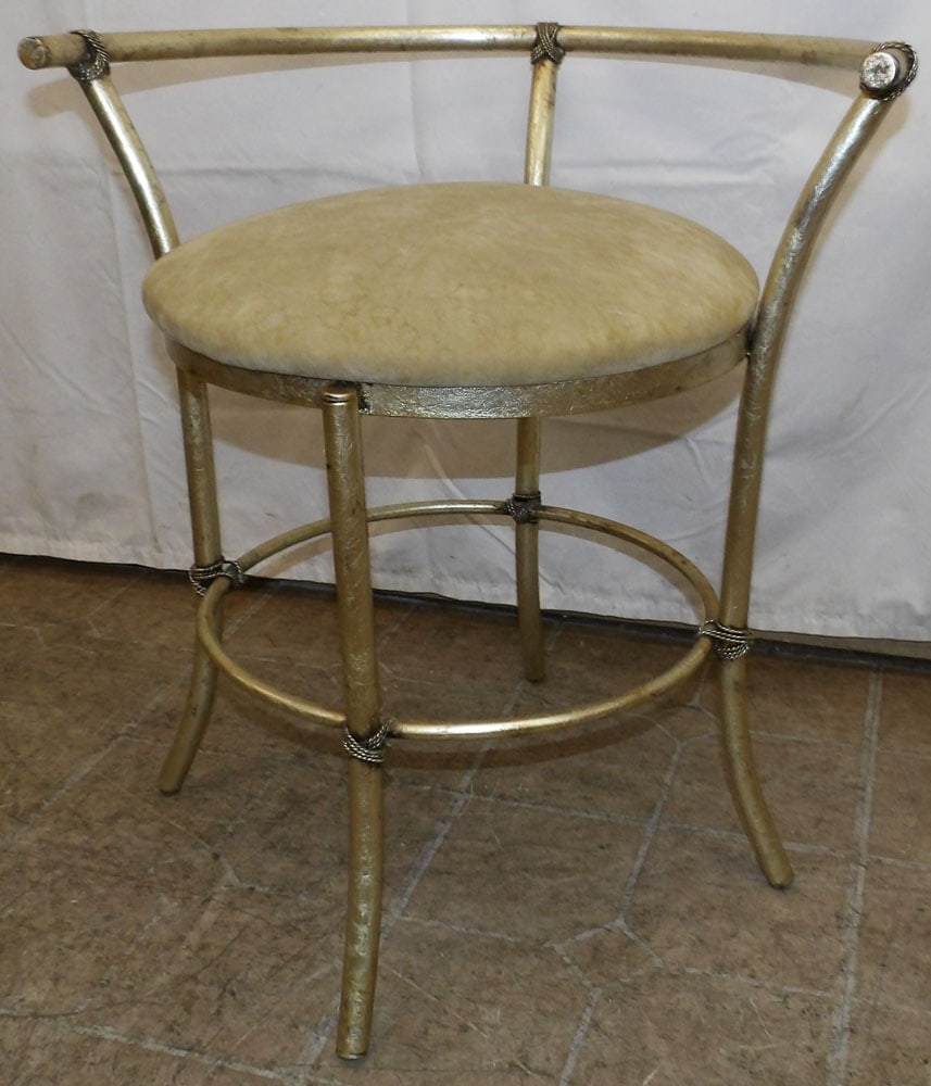 Painted Metal Vanity Bench: Painted Metal Vanity Bench . 22" H 21" W 19" D "ALL DESCRIPTIONS AND ANY CONDITION STATEMENT GIVEN BY LANGSTON AUCTION GALLERY ARE STRICTLY OPINIONS AND LANGSTON'S SHALL HAVE NO RESPONSIBILITY FOR