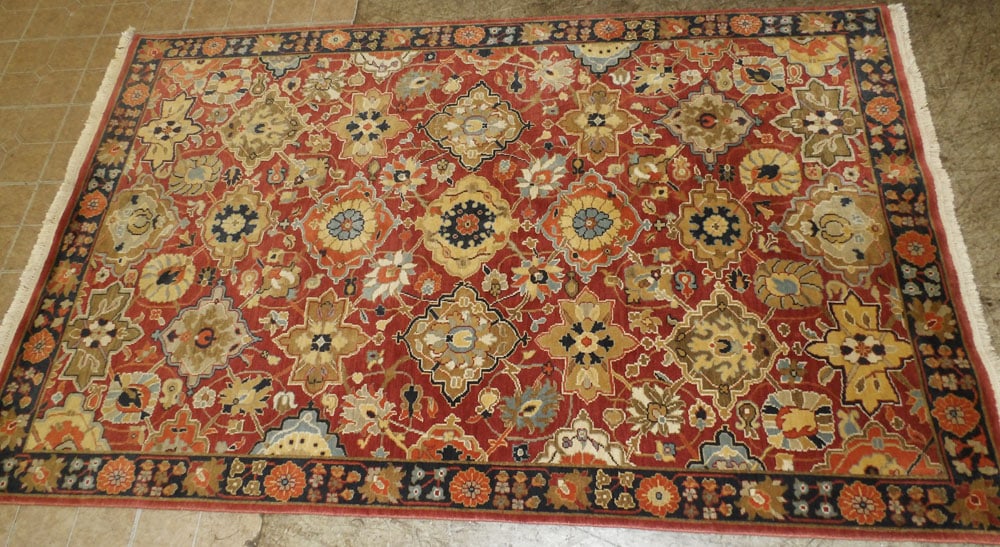 5' x 8' Williamsburg Karastan Rug: 5' x 8' Williamsburg Karastan Rug . "ALL DESCRIPTIONS AND ANY CONDITION STATEMENT GIVEN BY LANGSTON AUCTION GALLERY ARE STRICTLY OPINIONS AND LANGSTON'S SHALL HAVE NO RESPONSIBILITY FOR ERRORS OR