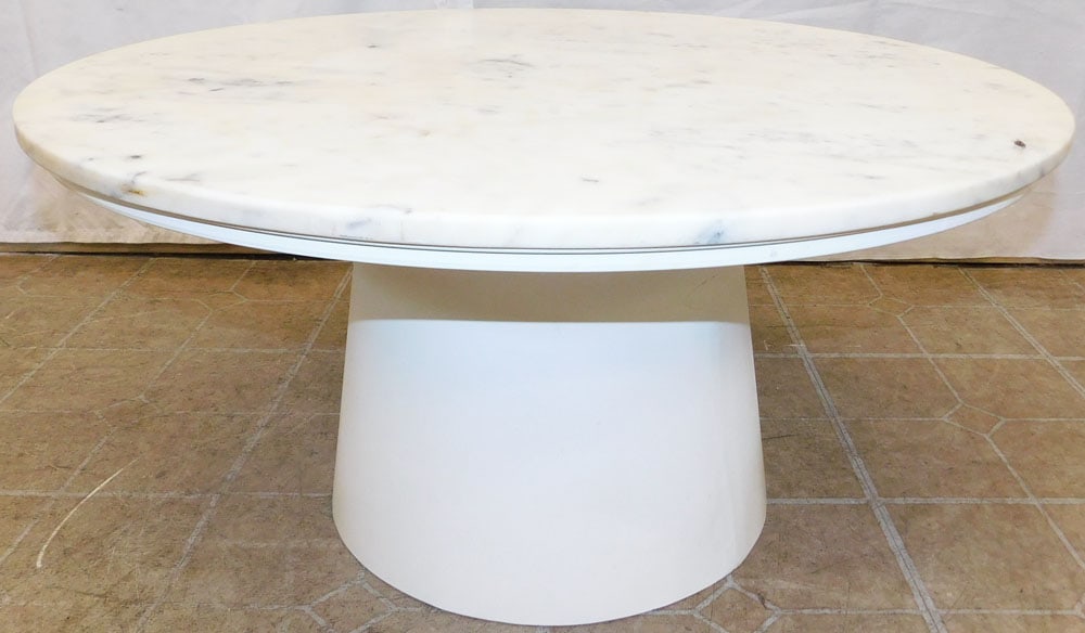 Modern Painted Metal & Marble Top Tea Table: Modern Painted Metal & Marble Top Tea Table . 15 1/2" H 30 1/2" Dia. "ALL DESCRIPTIONS AND ANY CONDITION STATEMENT GIVEN BY LANGSTON AUCTION GALLERY ARE STRICTLY OPINIONS AND LANGSTON'S SHALL HAVE NO 