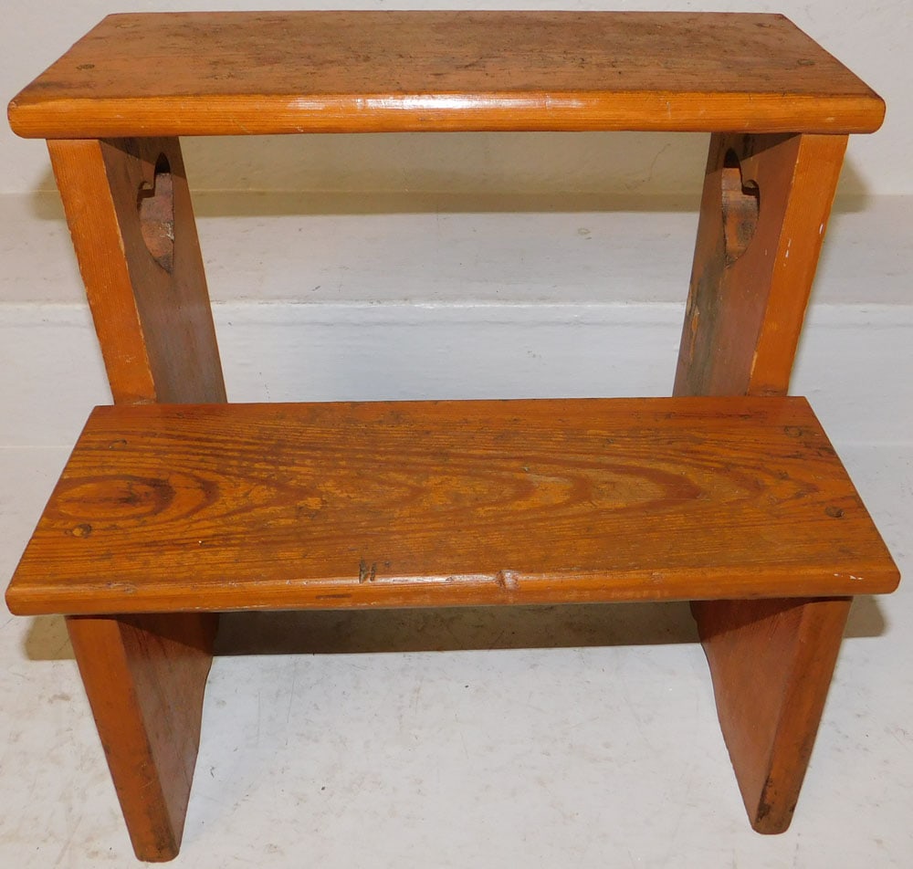 Antique Pegged Heart Pine Bed Steps with Heart Cut Out: Antique Pegged Heart Pine Bed Steps with Heart Cut Out. 16" H 16 3/4" W 12" D "ALL DESCRIPTIONS AND ANY CONDITION STATEMENT GIVEN BY LANGSTON AUCTION GALLERY ARE STRICTLY OPINIONS AND LANGSTON'S SHALL