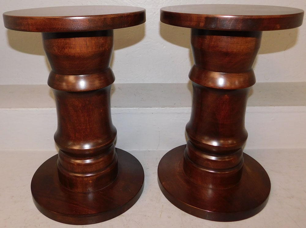Pair of Turned Mahogany Pedestals: Pair of Turned Mahogany Pedestals . 18" H 11 3/4" Dia. "ALL DESCRIPTIONS AND ANY CONDITION STATEMENT GIVEN BY LANGSTON AUCTION GALLERY ARE STRICTLY OPINIONS AND LANGSTON'S SHALL HAVE NO