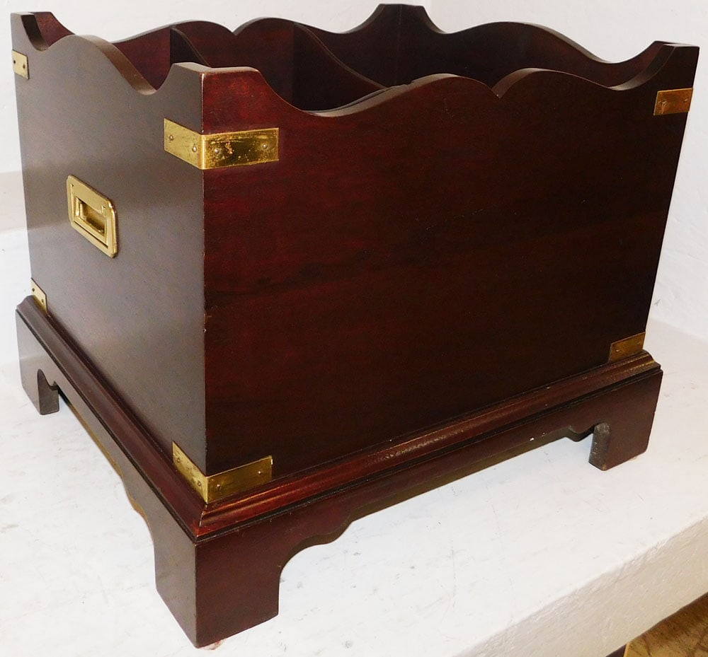 Mahogany & Brass Bound Campaign Style Canterbury by Carlton House: Mahogany & Brass Bound Campaign Style Canterbury by Carlton House. 15 1/4" H 18 3/4" W 16" D "ALL DESCRIPTIONS AND ANY CONDITION STATEMENT GIVEN BY LANGSTON AUCTION GALLERY ARE STRICTLY OPINIONS AND