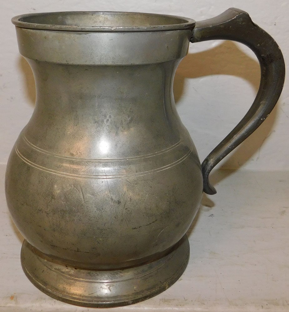 Antique Half Gallon Pewter Measure (1 of 5)