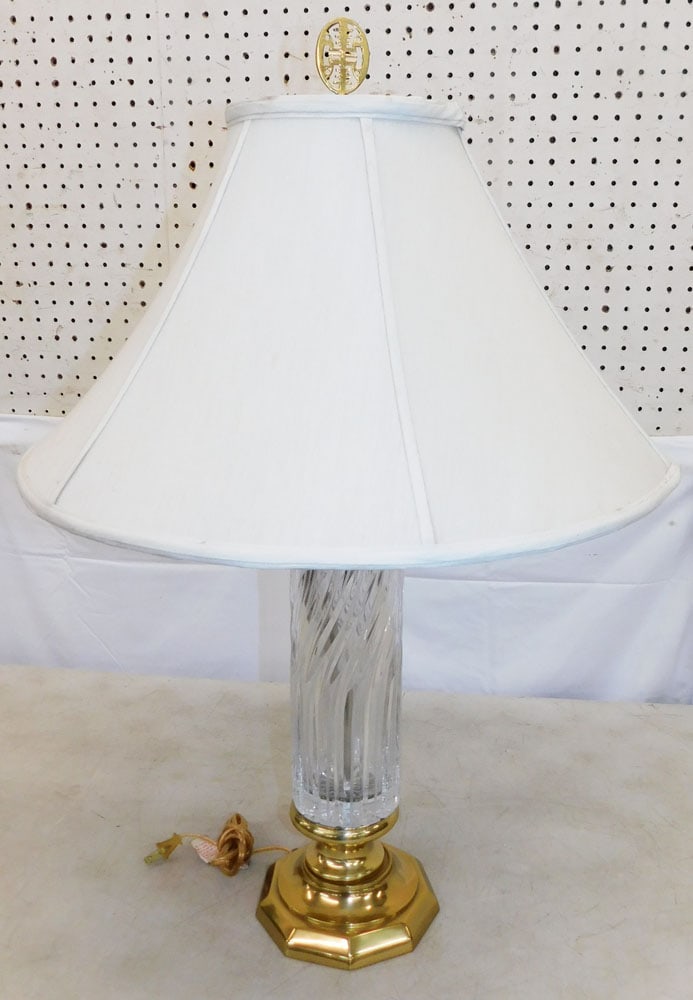Brass & Crystal Lamp: Brass & Crystal Lamp . 30" H 20" Dia. "ALL DESCRIPTIONS AND ANY CONDITION STATEMENT GIVEN BY LANGSTON AUCTION GALLERY ARE STRICTLY OPINIONS AND LANGSTON'S SHALL HAVE NO RESPONSIBILITY FOR ERRORS OR