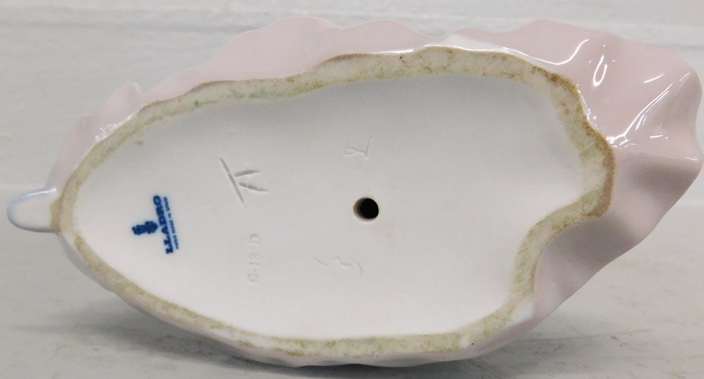 Lladro Figurine - 5