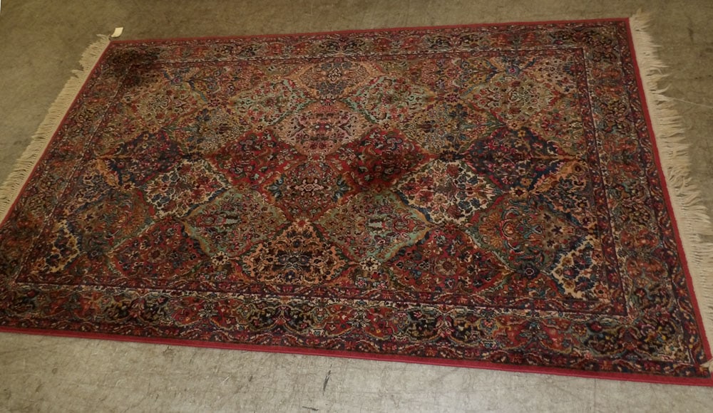 5' 9" x 9' 5" Karastan Rug: 5' 9" x 9' 5" Karastan Rug. "ALL DESCRIPTIONS AND ANY CONDITION STATEMENT GIVEN BY LANGSTON AUCTION GALLERY ARE STRICTLY OPINIONS AND LANGSTON'S SHALL HAVE NO RESPONSIBILITY FOR ERRORS OR OMISSIONS.