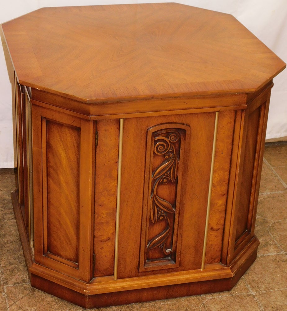 Octagonal Form Mid Century Modern Banded Top Carved Walnut One Door Cabinet: Octagonal Form Mid Century Modern Banded Top Carved Walnut One Door Cabinet . 22 1/4" H 25" Dia. "ALL DESCRIPTIONS AND ANY CONDITION STATEMENT GIVEN BY LANGSTON AUCTION GALLERY ARE STRICTLY OPINIONS