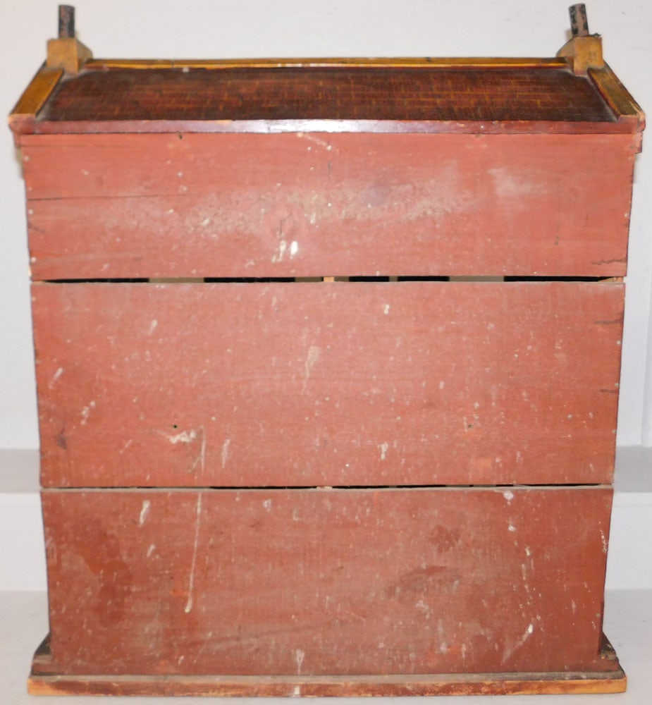 Mahogany Two Over Five Drawer Chest - 6