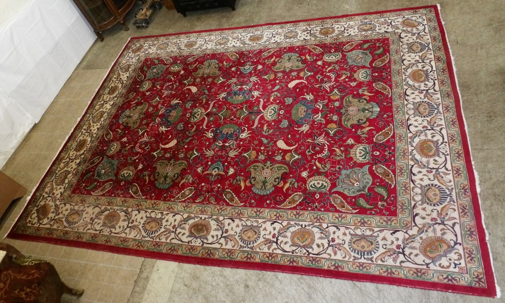 11' x 14' 8" Hand Made Oriental Rug: 11' x 14' 8" Hand Made Oriental Rug . "ALL DESCRIPTIONS AND ANY CONDITION STATEMENT GIVEN BY LANGSTON AUCTION GALLERY ARE STRICTLY OPINIONS AND LANGSTON'S SHALL HAVE NO RESPONSIBILITY FOR ERRORS OR