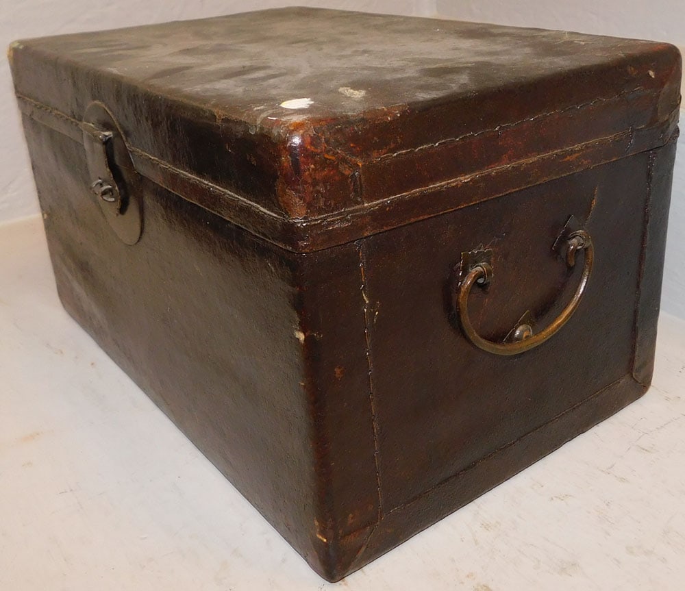 Oriental Leather Bound Box - 2