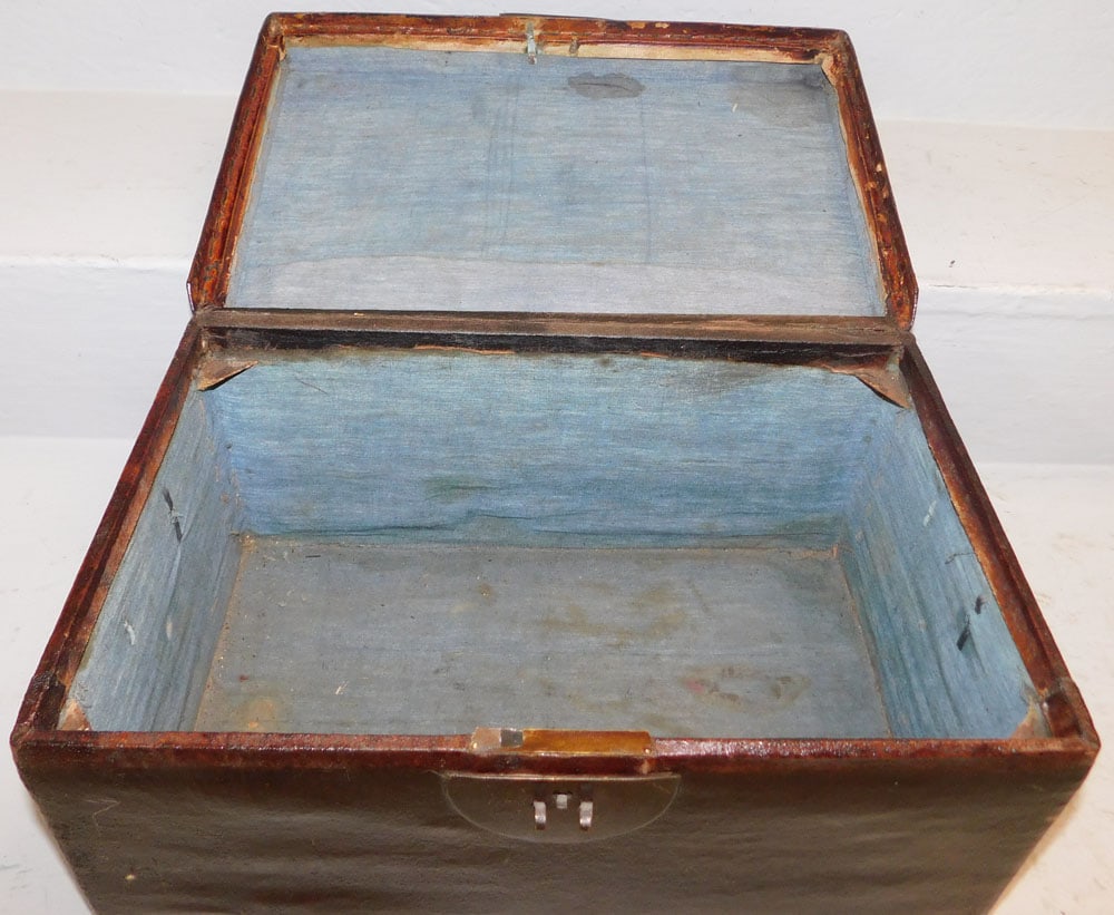 Oriental Leather Bound Box - 5