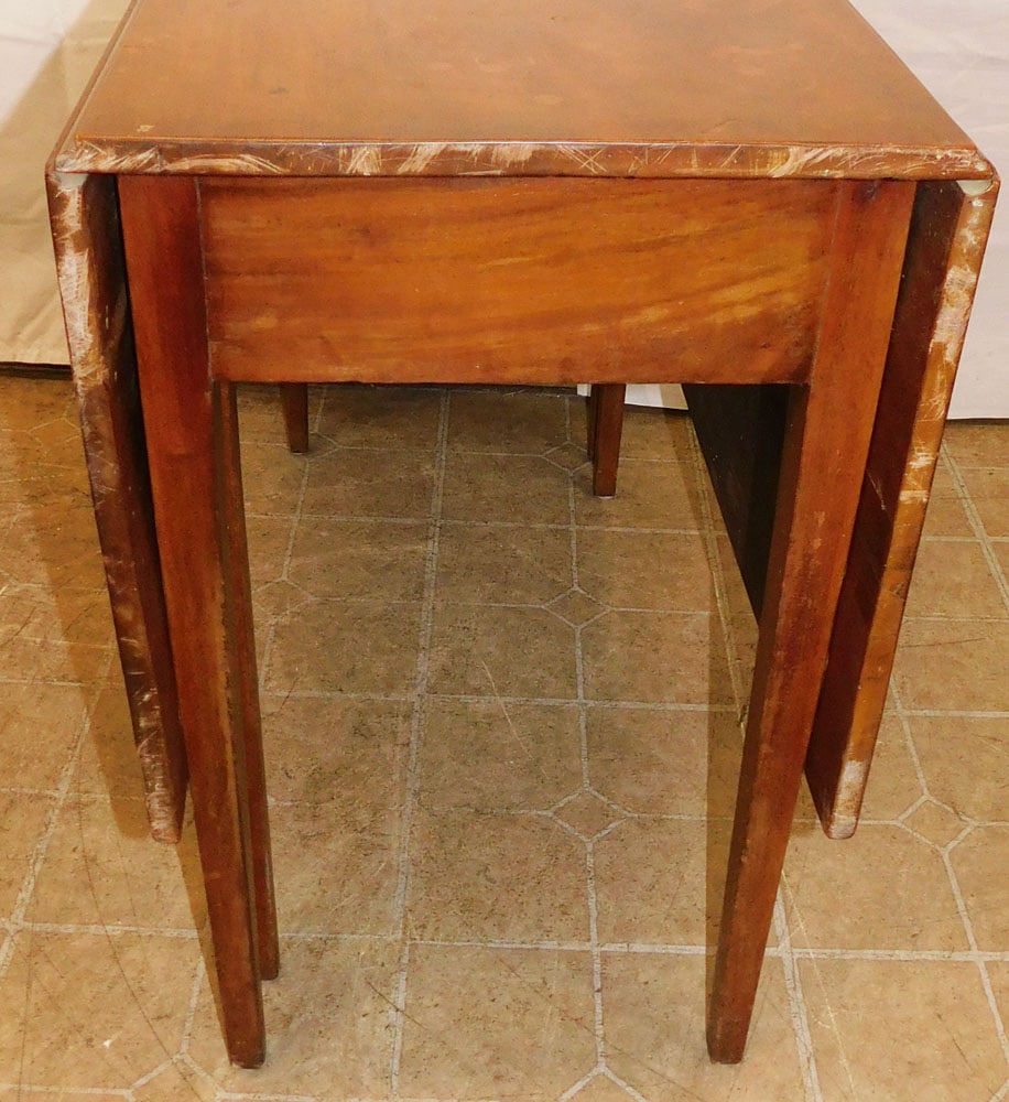 19th Century Walnut Drop Leaf Table - 2