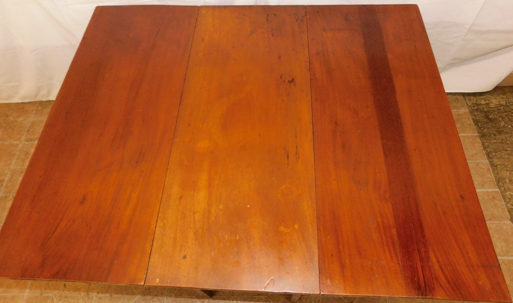 19th Century Walnut Drop Leaf Table - 4