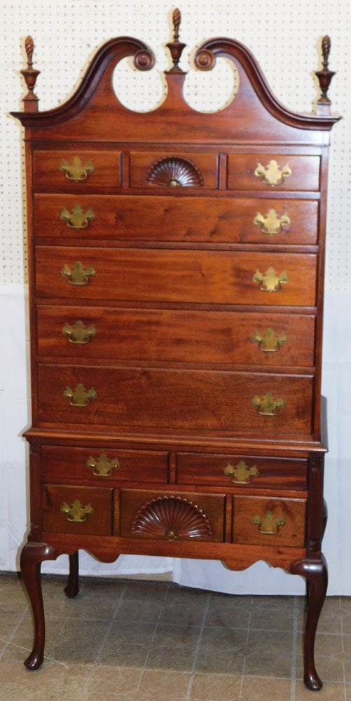 Bench Made Mahogany Queen Anne Highboy with Fan Carved Drawers: Bench Made Mahogany Queen Anne Highboy with Fan Carved Drawers . 77 1/2" H 35 3/4" W 21 1/2" D "ALL DESCRIPTIONS AND ANY CONDITION STATEMENT GIVEN BY LANGSTON AUCTION GALLERY ARE STRICTLY OPINIONS