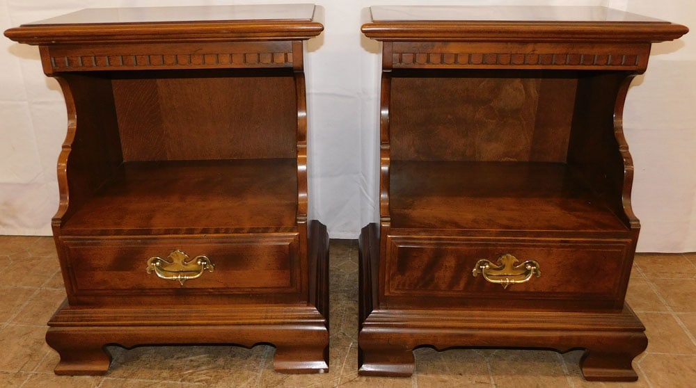 Pair of Cherry One Drawer Night Stands by Ethan Allen: Pair of Cherry One Drawer Night Stands by Ethan Allen. 26 1/4" H 21 1/2" W 16" D "ALL DESCRIPTIONS AND ANY CONDITION STATEMENT GIVEN BY LANGSTON AUCTION GALLERY ARE STRICTLY OPINIONS AND LANGSTON'S