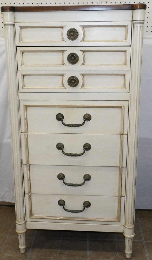 Painted Wood Seven Drawer Lingerie Chest by Drexel (1 of 10)