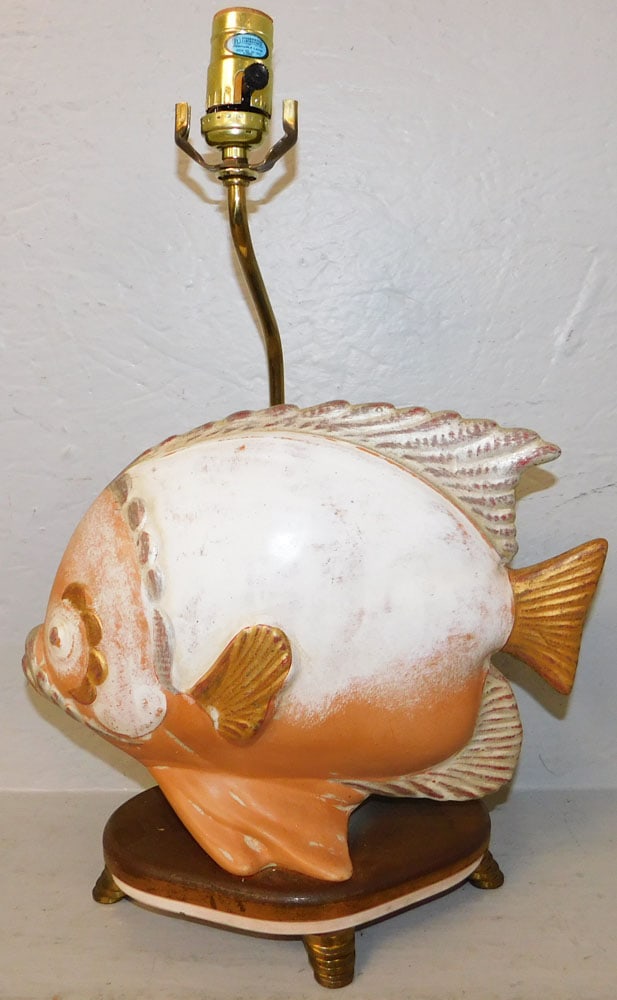 Painted Ceramic Fish Lamp: Painted Ceramic Fish Lamp . 19" H 13" W "ALL DESCRIPTIONS AND ANY CONDITION STATEMENT GIVEN BY LANGSTON AUCTION GALLERY ARE STRICTLY OPINIONS AND LANGSTON'S SHALL HAVE NO RESPONSIBILITY FOR ERRORS OR