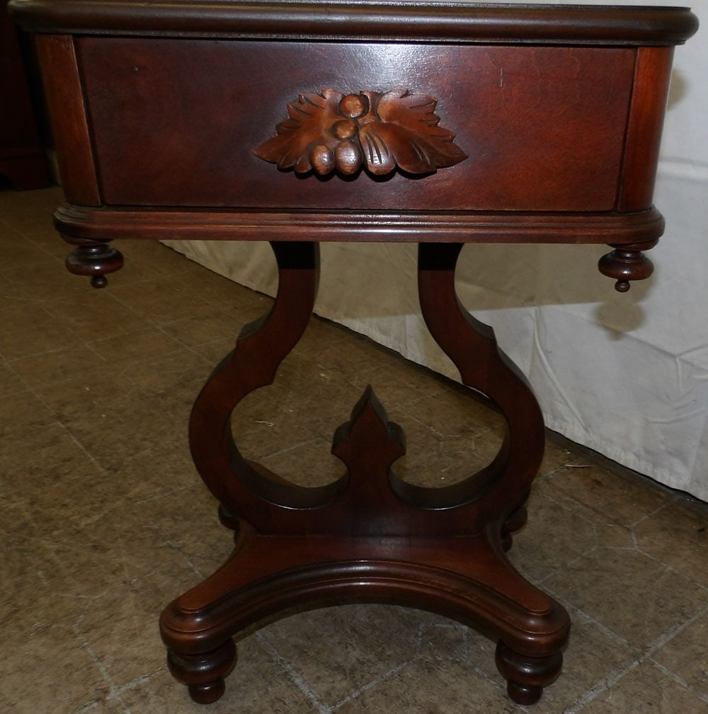 Mahogany One Drawer Stand - 6