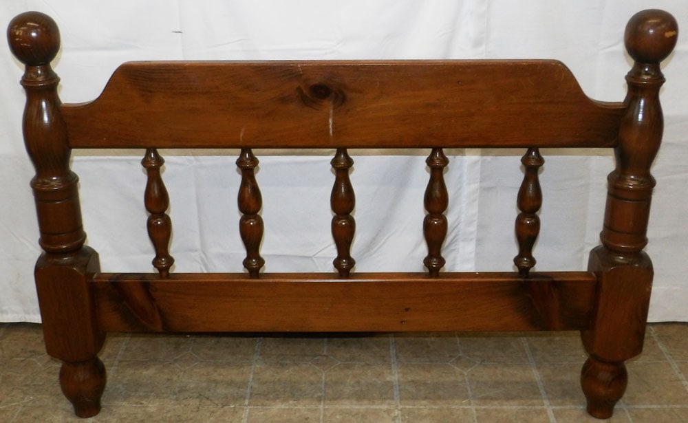 Pine Canonball Single Bed with Rails - 6