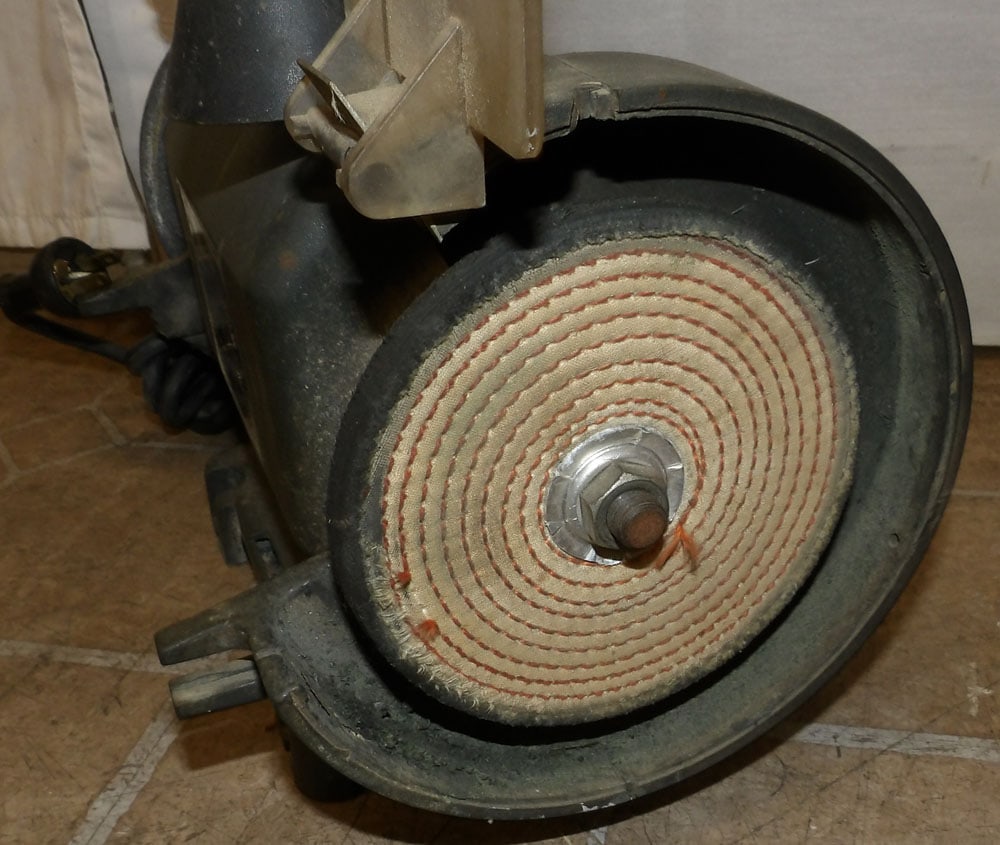 Craftsman Bench Grinder - 3