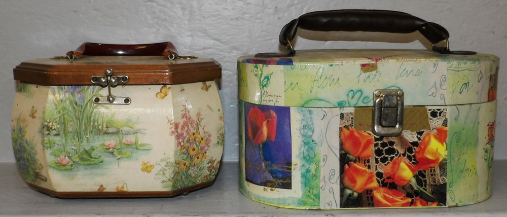 Two Decoupage Decorated Ladies Purses: Two Decoupage Decorated Ladies Purses. Up to 8" H 12" W 7" D ALL DESCRIPTIONS AND ANY CONDITION STATEMENT GIVEN BY LANGSTON AUCTION GALLERY ARE STRICTLY OPINIONS AND LANGSTON'S SHALL HAVE NO