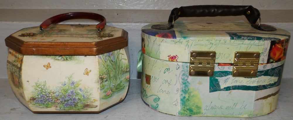 Two Decoupage Decorated Ladies Purses - 5