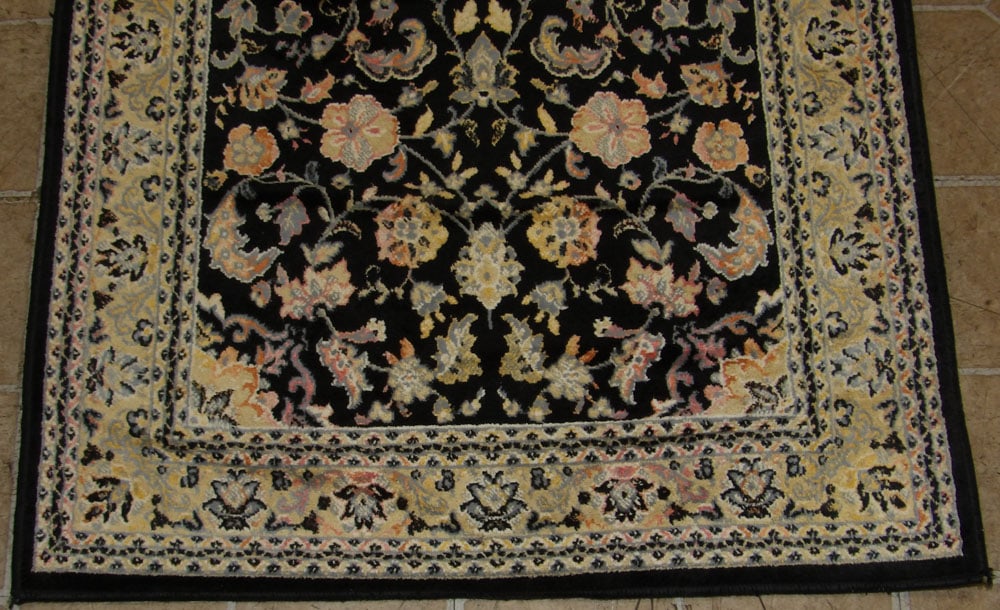 2' 2" x 6' 3" Machine Made Rug - 2