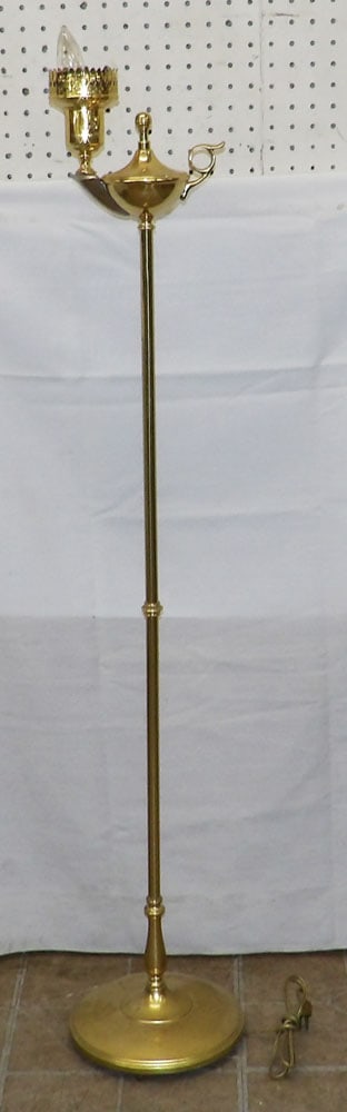 Brass Floor Lamp: Brass Floor Lamp. 48" H 9" Dia. ALL DESCRIPTIONS AND ANY CONDITION STATEMENT GIVEN BY LANGSTON AUCTION GALLERY ARE STRICTLY OPINIONS AND LANGSTON'S SHALL HAVE NO RESPONSIBILITY FOR ERRORS OR