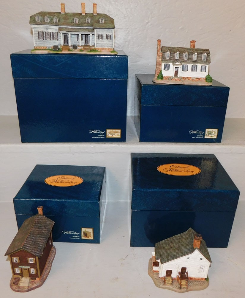 Lot of Four Colonial Williamsburg Buildings in Boxes: Lot of Four Colonial Williamsburg Buildings in Boxes . Up to 7 1/2" H 9 1/4" W 5 3/4" D ALL DESCRIPTIONS AND ANY CONDITION STATEMENT GIVEN BY LANGSTON AUCTION GALLERY ARE STRICTLY OPINIONS AND