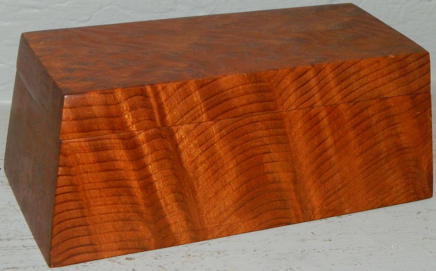 Burled redwood tea caddy: Burled redwood tea caddy, signed Michael Elkan Studios. 8" wide x 3 1/2" deep x 3 1/2" tall.