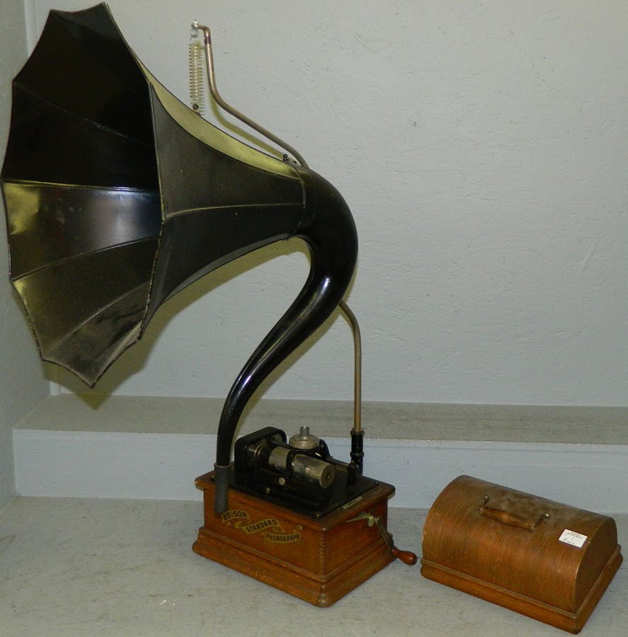 Edison standard with goose neck horn 2-4 min.: Edison standard with goose neck horn 2-4 min. Model E.