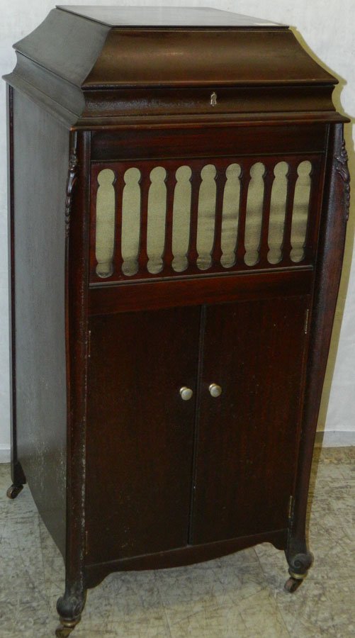 Silvertone phonograph by Sears Roebuck.: Silvertone phonograph by Sears Roebuck in mahogany with original finish. 22" x 20" x 44".