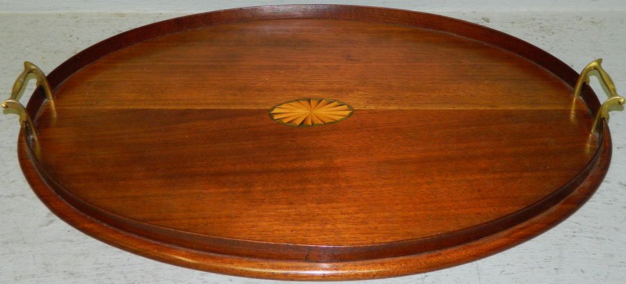 Shell inlaid mahogany gallery tray.: Shell inlaid mahogany gallery tray. 24" x 16".