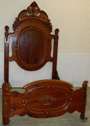 Pennsylvania Revival bed.