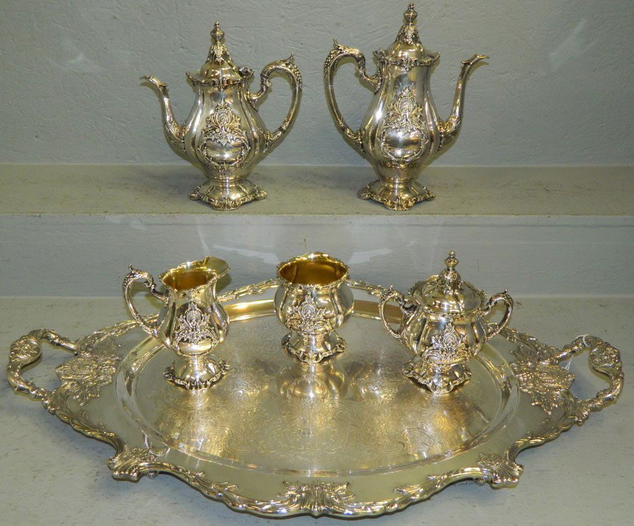 Wallace tea set by Christopher Wrenn. Tray (1 of 4)