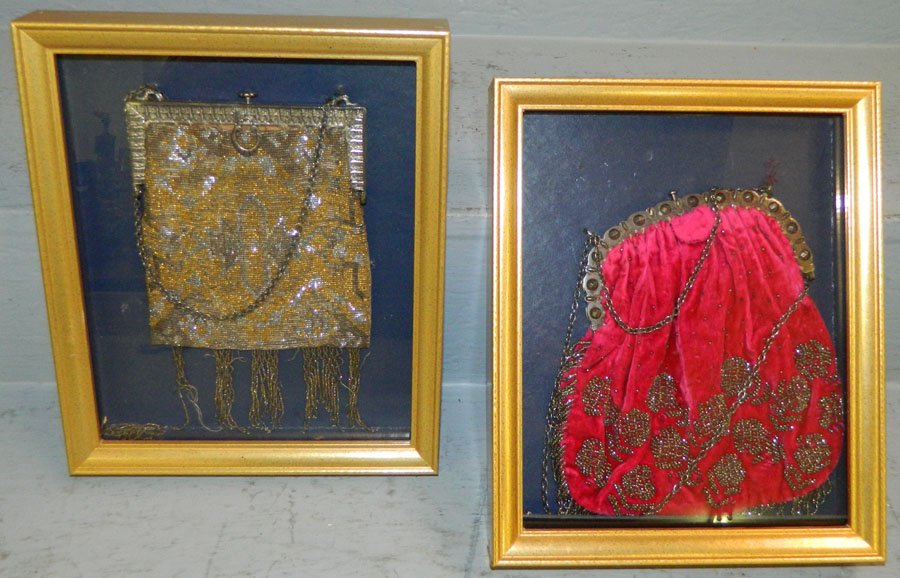 2 framed Victorian beaded bags. (1 of 2)