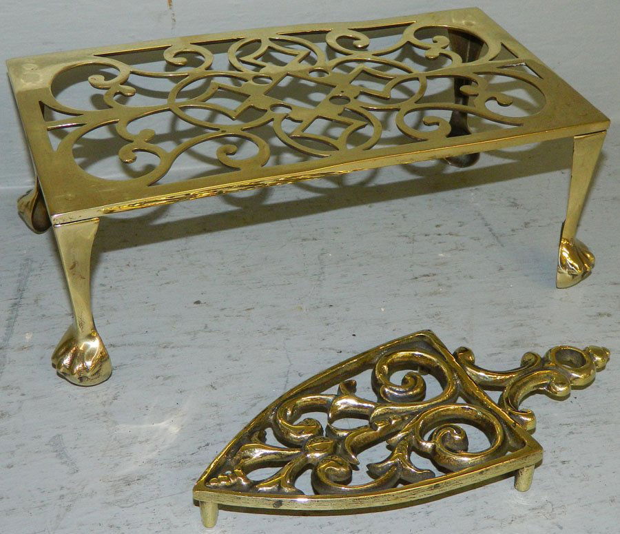 2 brass trivets. (1 of 1)