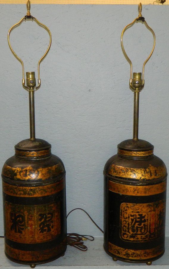 Pr 19th C. Chinoiserie decorated tea can lamps. (1 of 7)