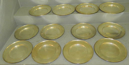 12 sterling serving plates hallmarked  172 t.o.