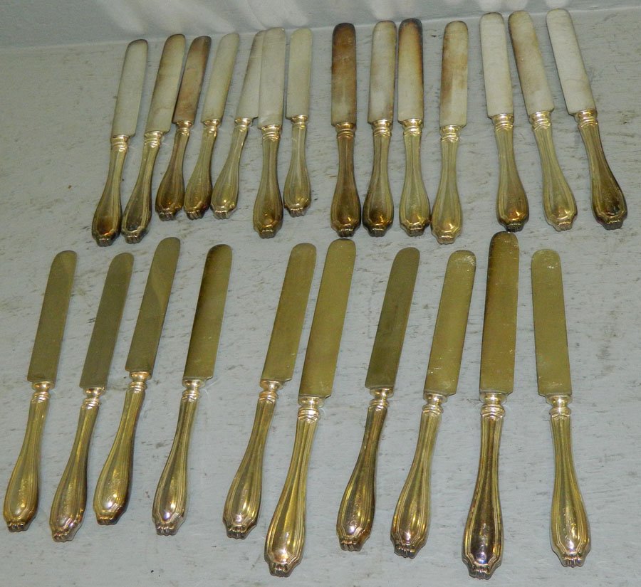 24 sterling handle knives. 12. t.o. (1 of 1)